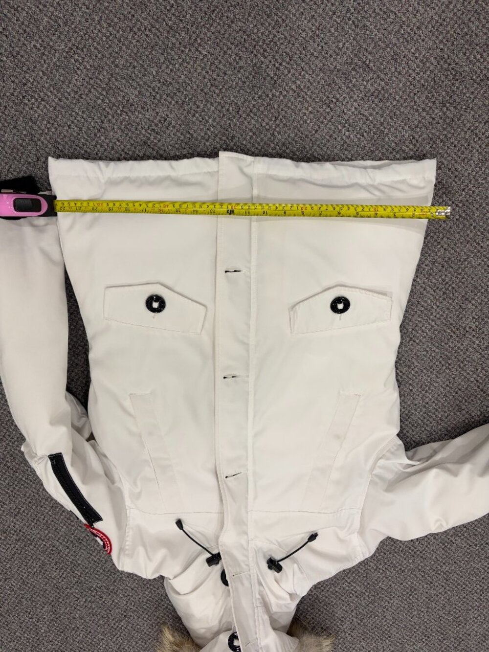 Canada Goose Montebello Parka White L Fur + Box Bag Booklet